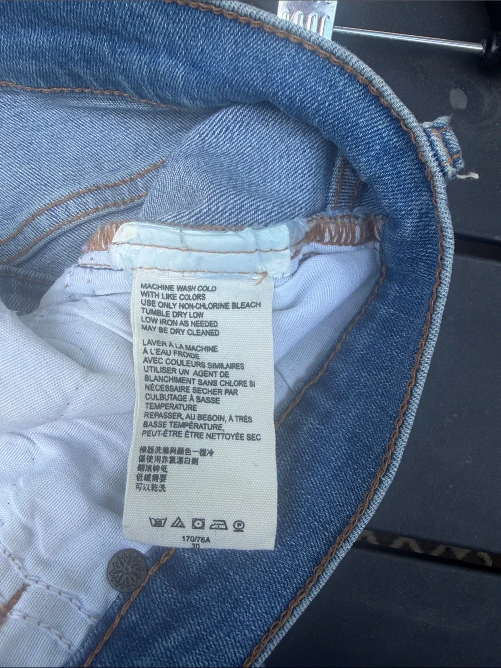 Free People Light Blue Distressed Cropped Jeans with Frayed Hem Sz 30